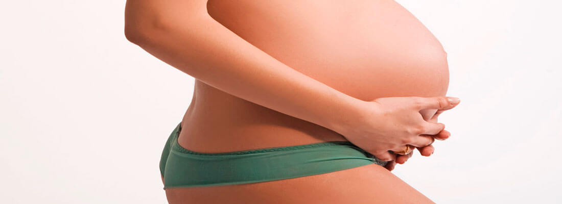Flujo amarillo en el embarazo: ¿a qué se debe y qué hacer?